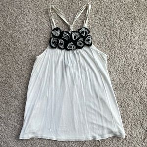 Express Roses Cream Black Sleeveless Crisscross Top Size XS Retro Flowy Floral